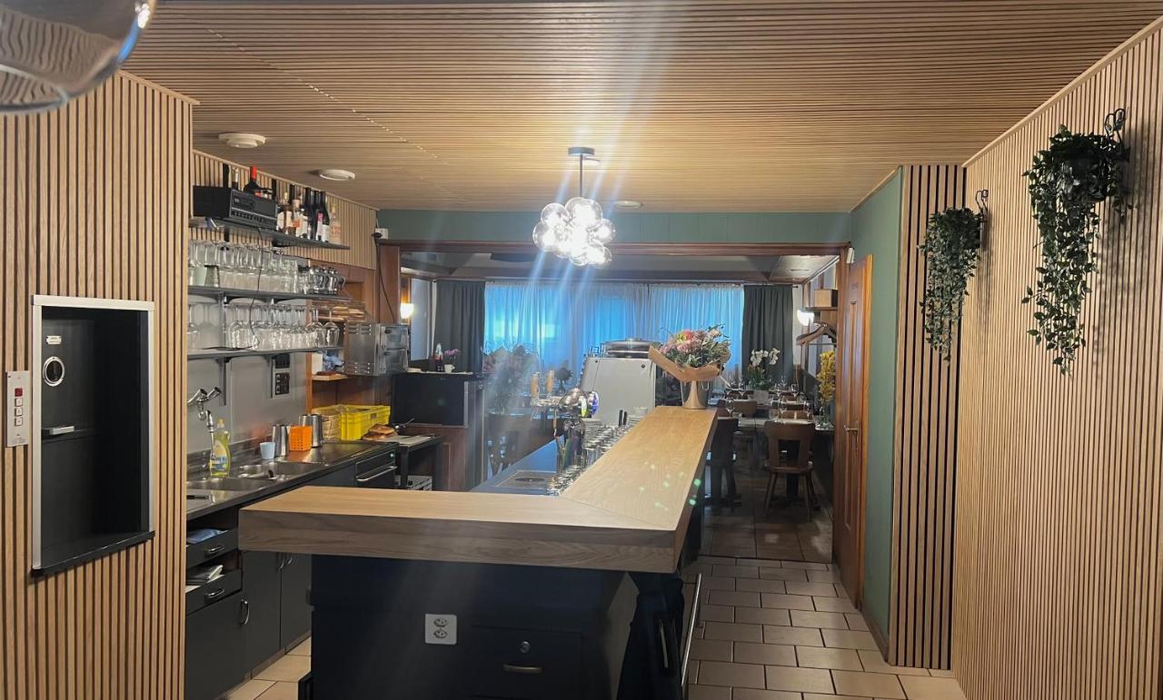 Hotel Jaeger Murten Ngoại thất bức ảnh