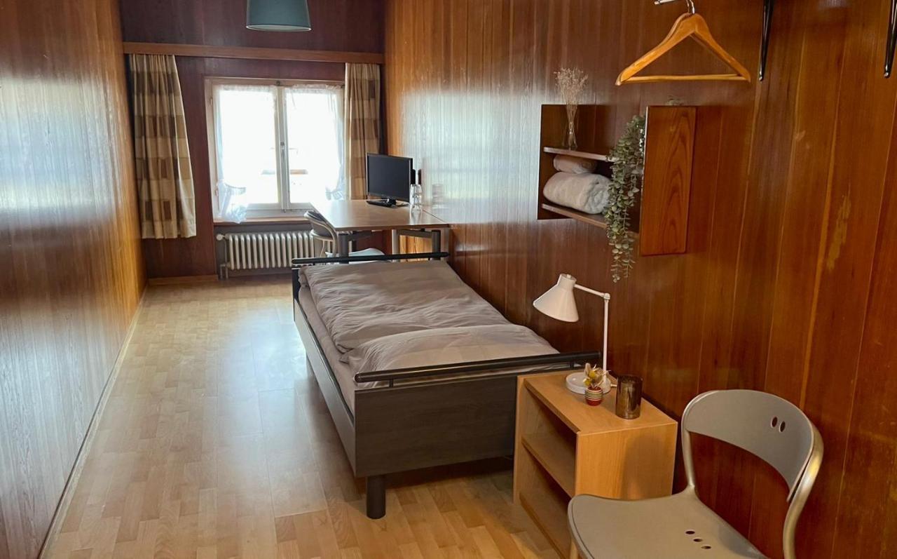 Hotel Jaeger Murten Phòng bức ảnh